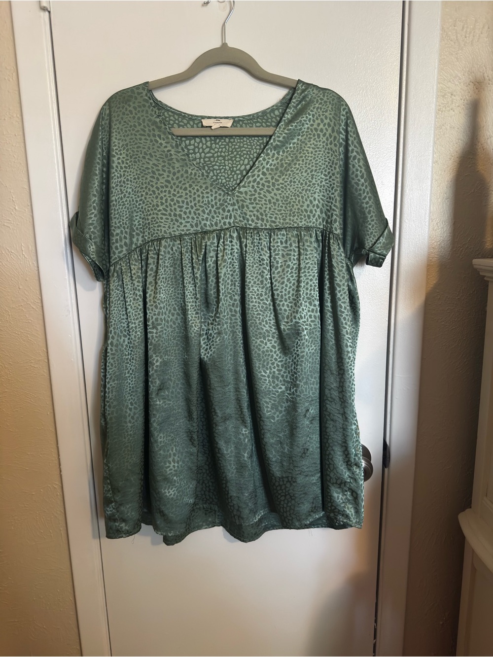 Women's Green V-Neck Babydoll Dress